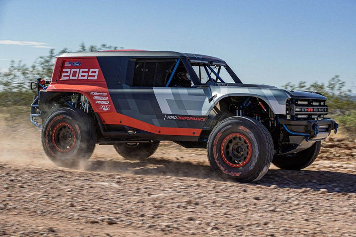 Ford Bronco R - dinh cao cua xe dia hinh off-Road-Hinh-3