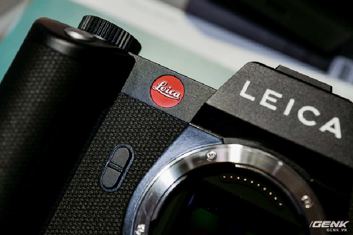 May anh khong guong lat Leica SL2 gia gan 160 trieu dong-Hinh-3