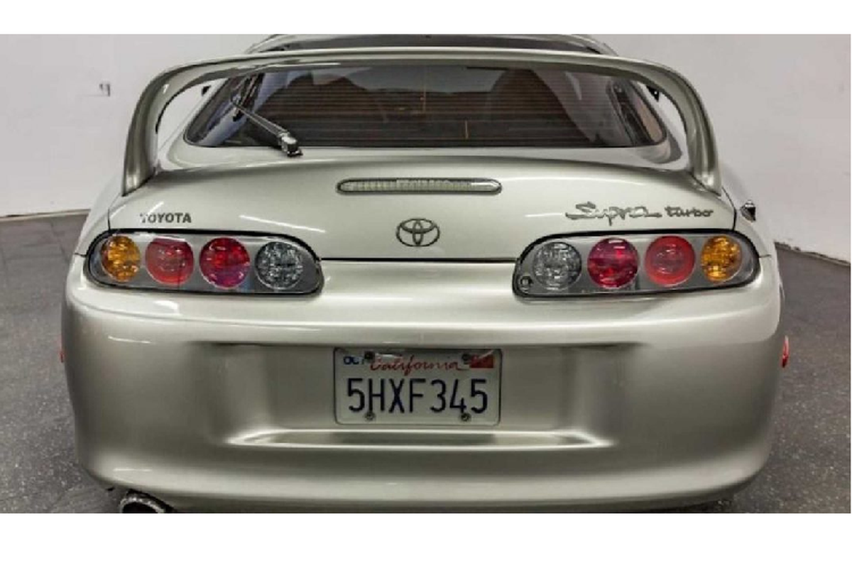 Toyota Supra dung hon 20 nam 