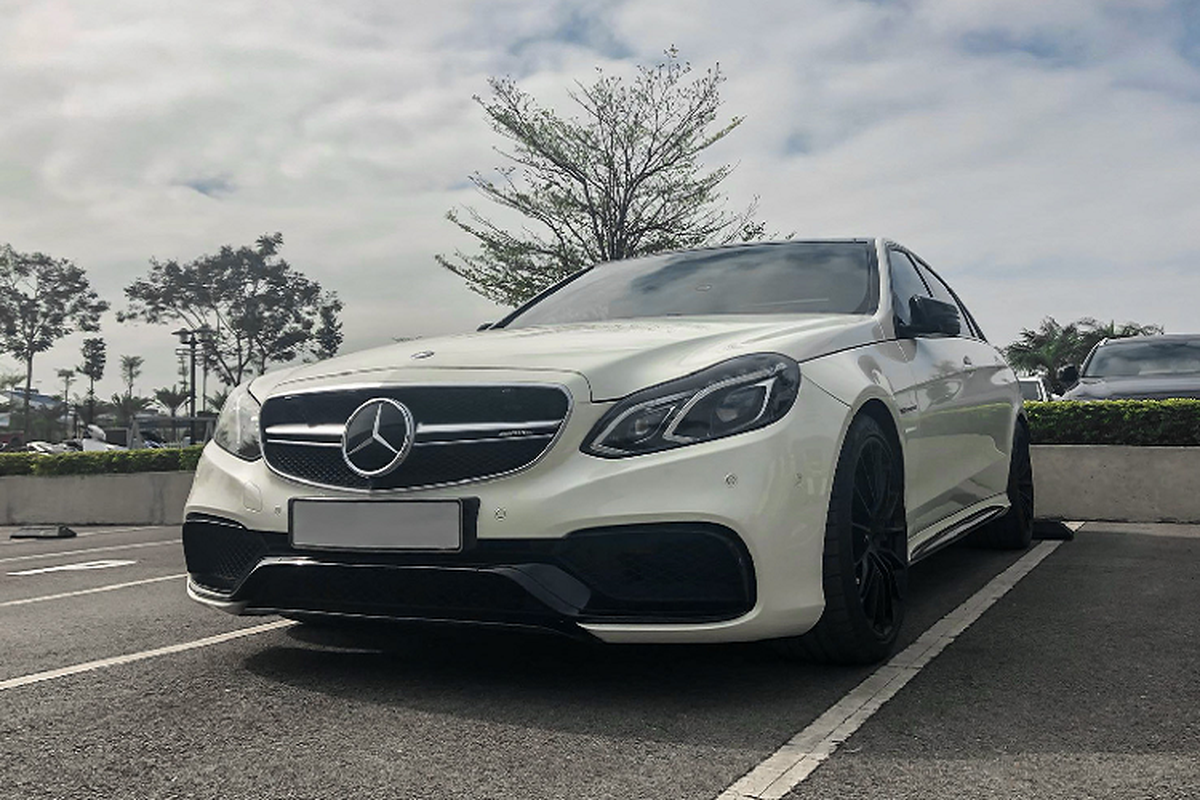 Mercedes-AMG E63 S W212 doc nhat Viet Nam do cong suat