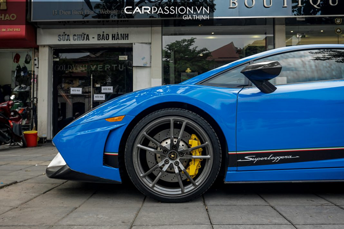 Sieu xe Lamborghini Gallardo hang hiem tai Ha Noi thay “ao” moi-Hinh-6