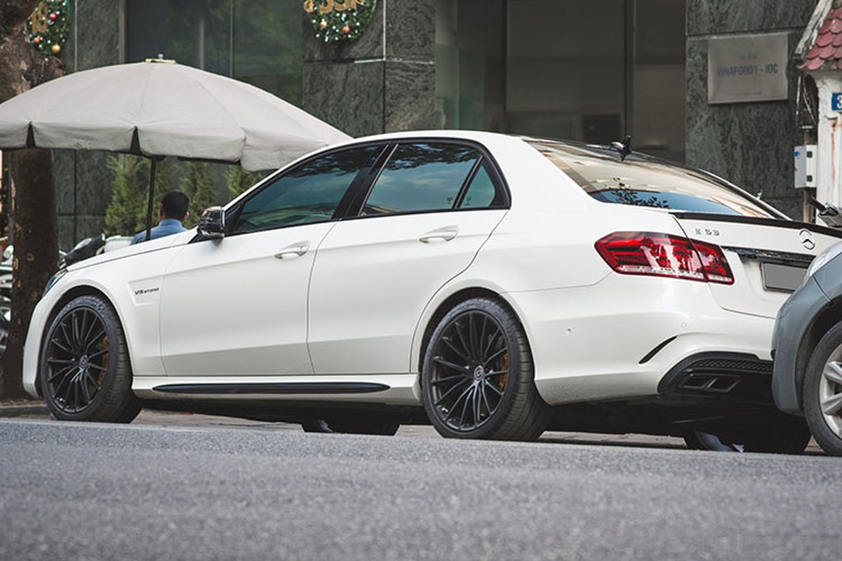 Mercedes-AMG E63 S W212 doc nhat Viet Nam do cong suat-Hinh-8