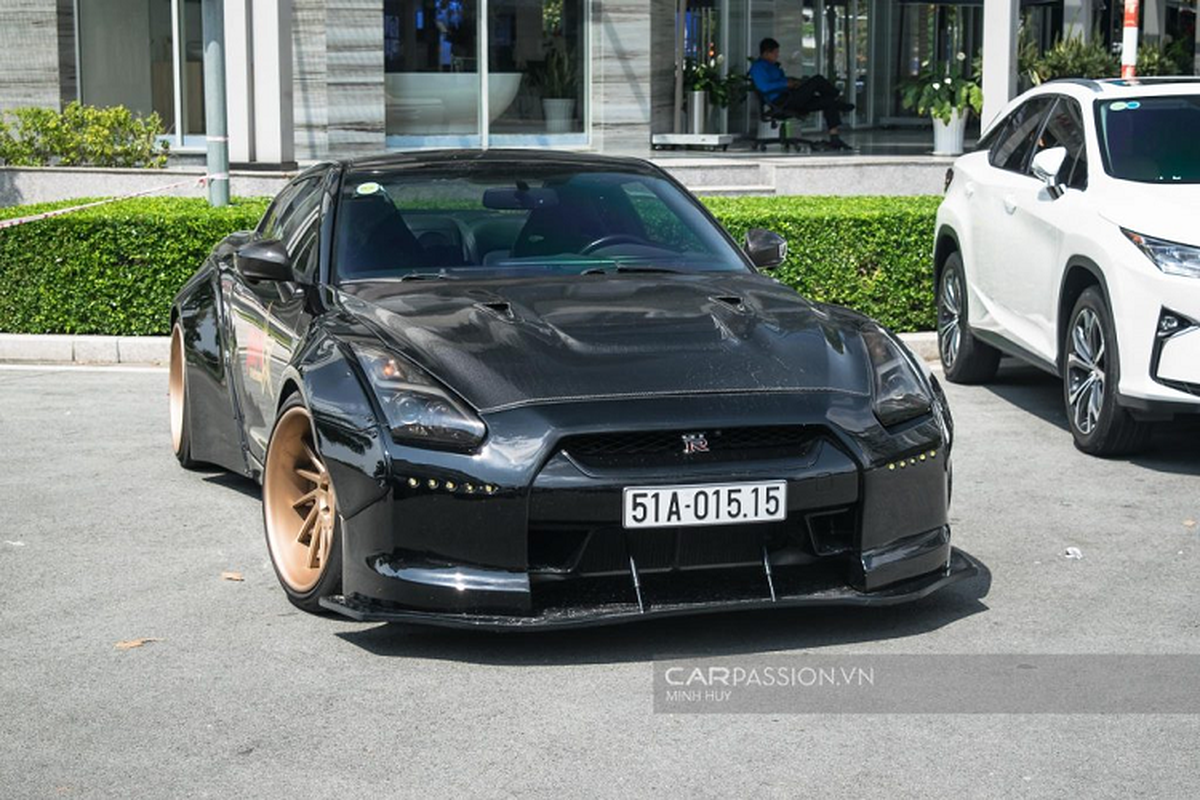 Chi tiet Nissan GT-R R35 do Wide body doc nhat Viet Nam