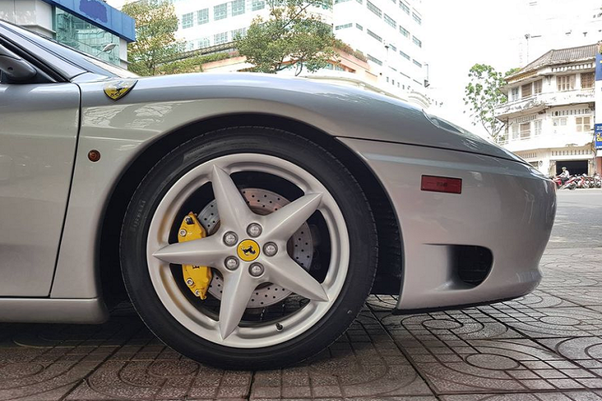 Hang hiem Ferrari F360 Spider tai xuat tai Sai Thanh-Hinh-5