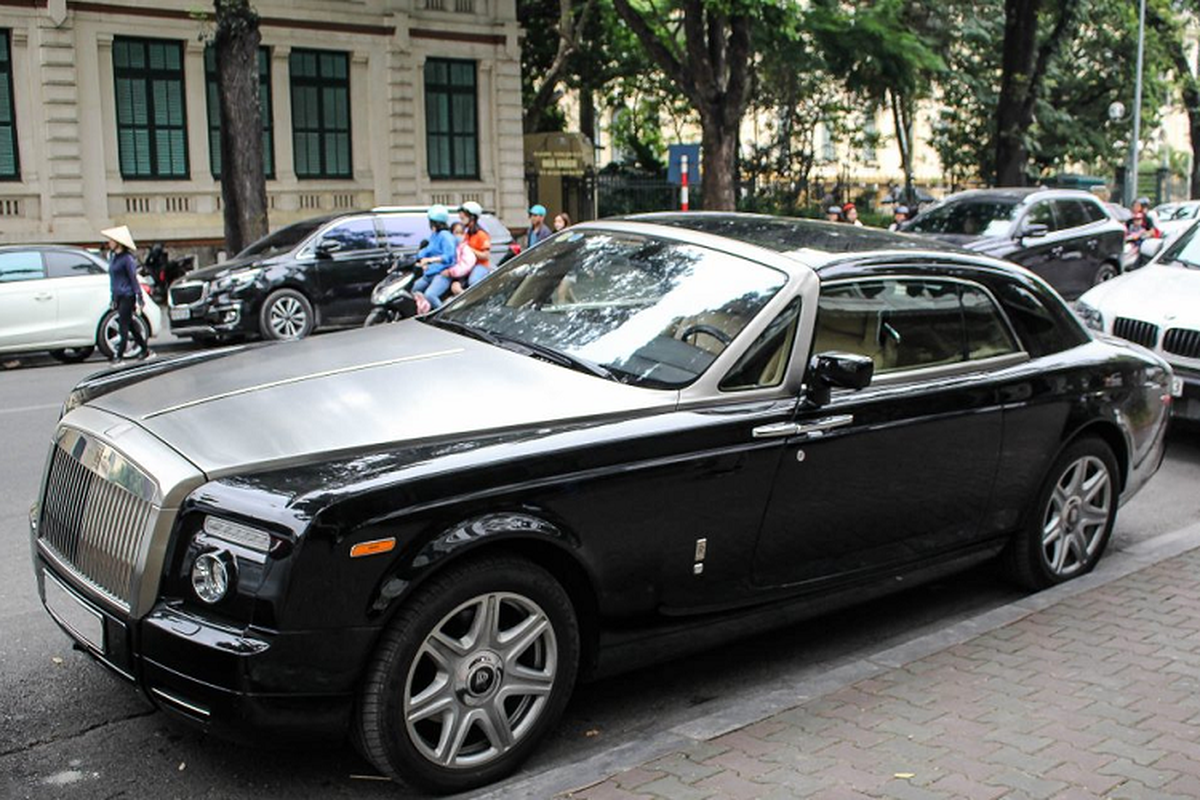 Can canh Rolls-Royce Phantom Coupe doc nhat Viet Nam