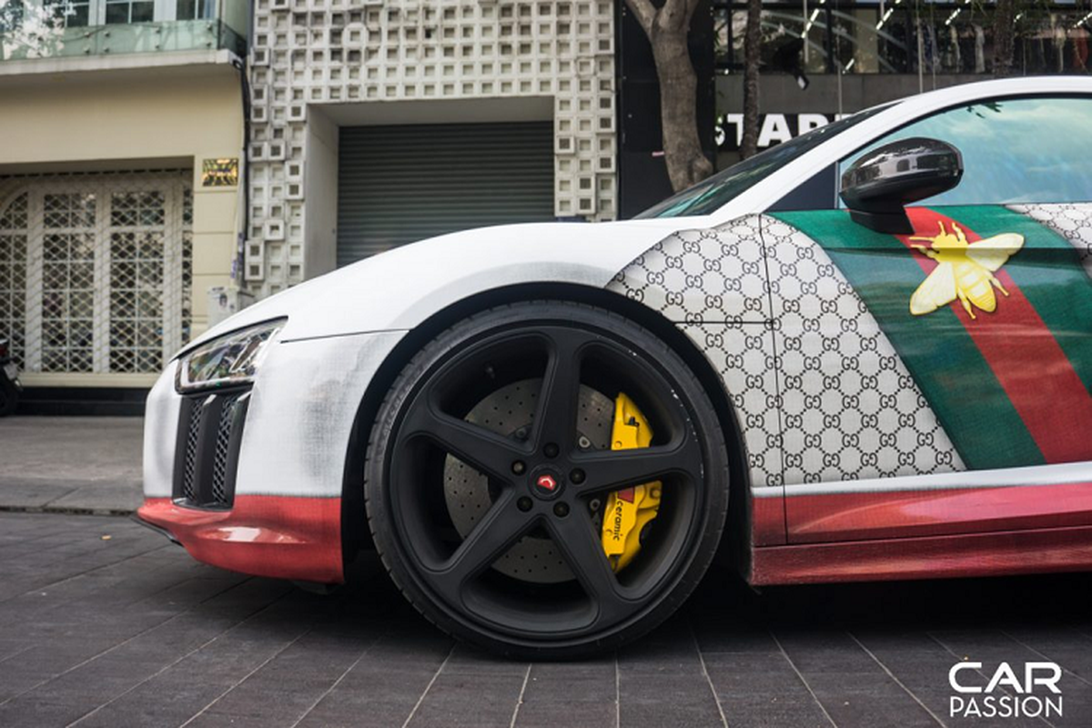 Sieu xe Audi R8 V10 Plus tien ty khoac ao Gucci o Sai Gon-Hinh-6