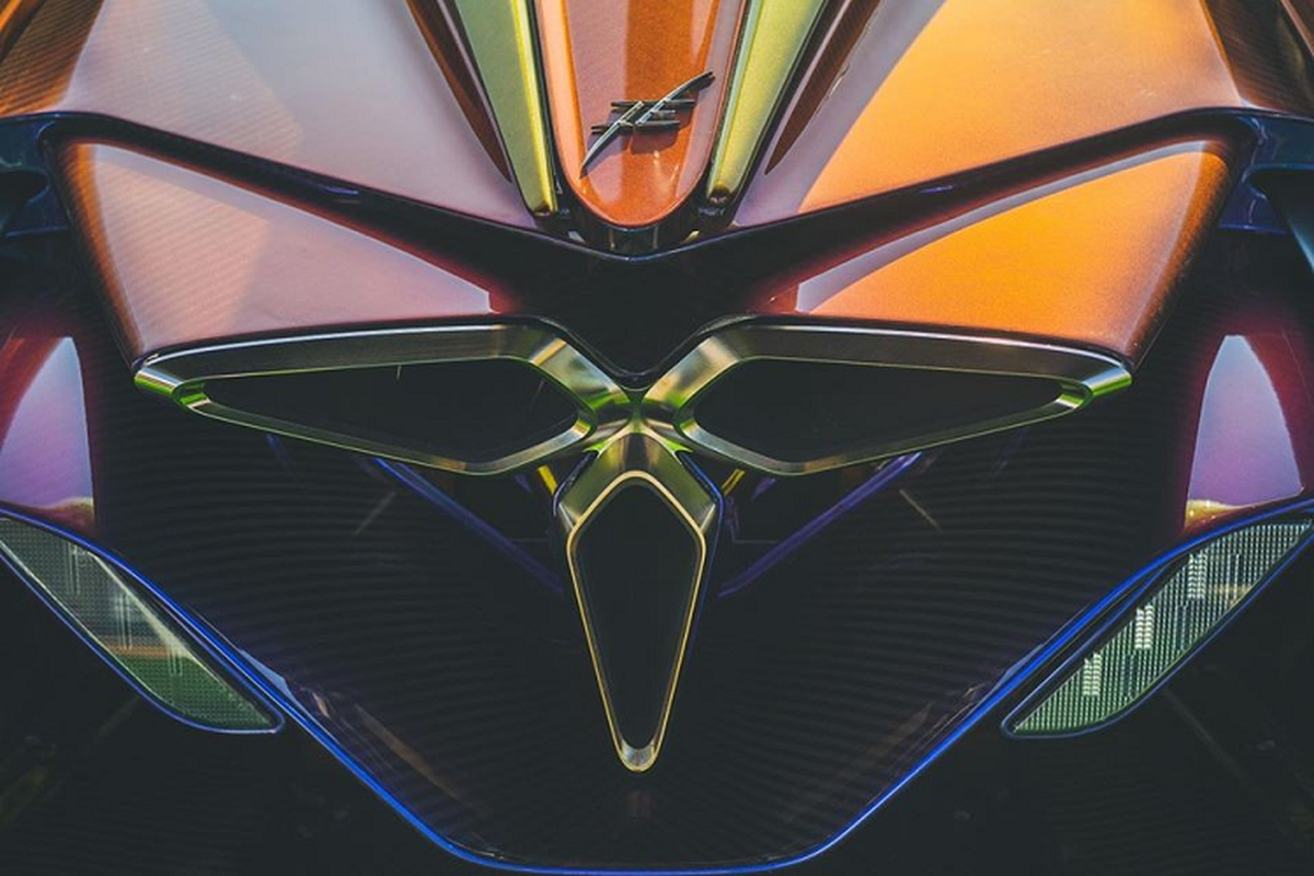 Dai gia Malaysia tau sieu xe Apollo Intensa Emozione dau tien-Hinh-9