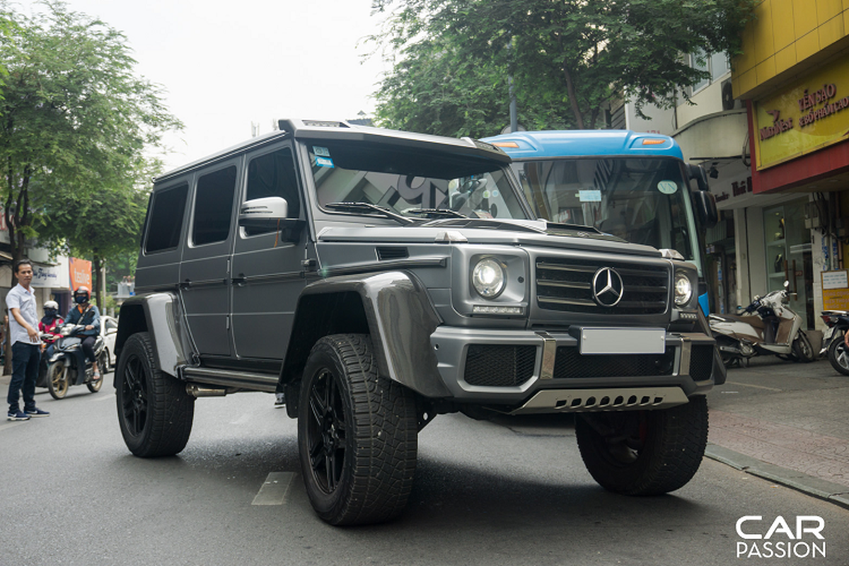 “Khung long” Mercedes G500 4×4² cua dai gia Campuchia o Sai Gon-Hinh-2