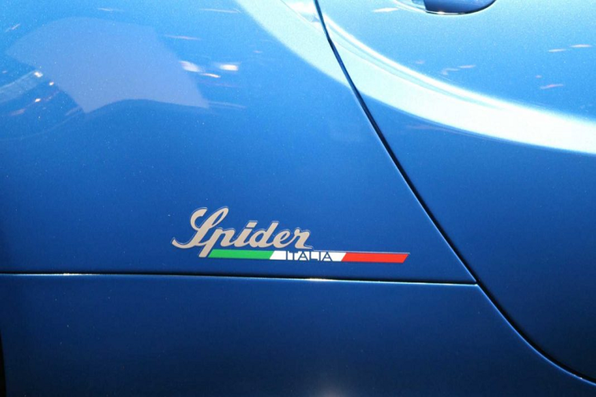 Alfa Romeo 4C Spider 2020 tai xuat voi phien ban dac biet-Hinh-7