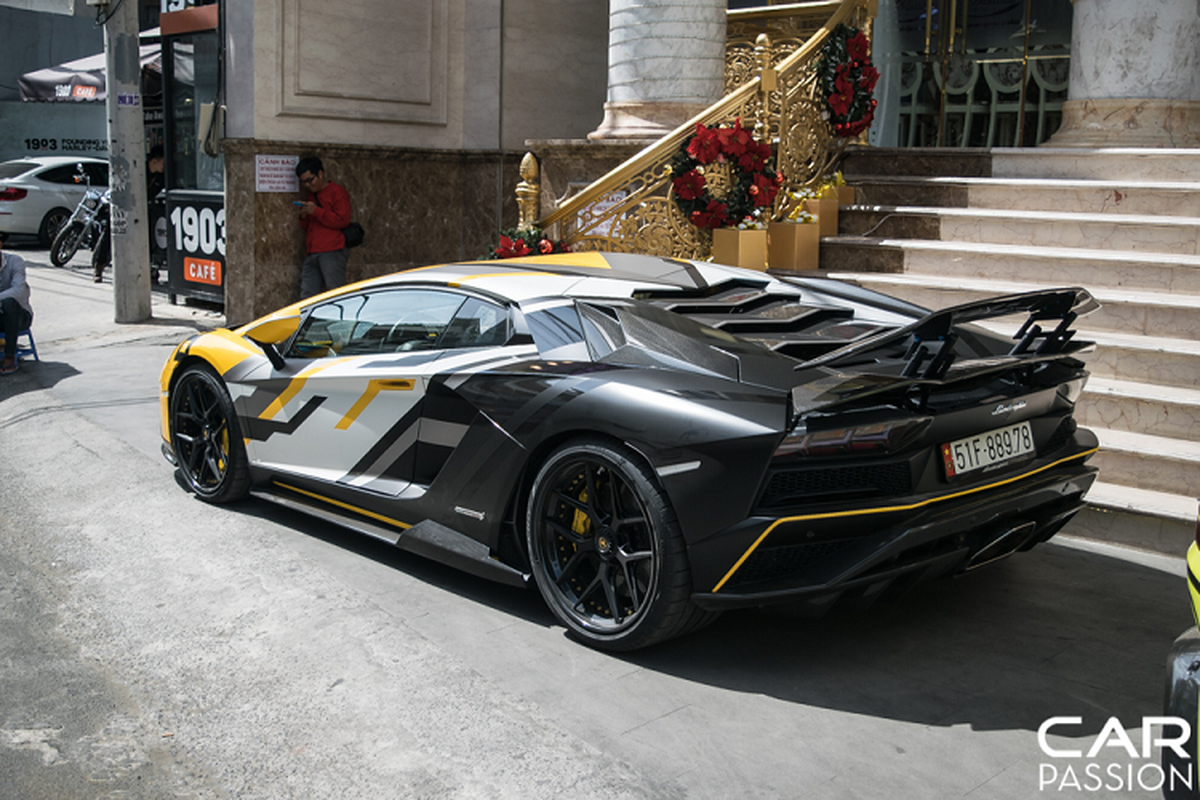 Sieu xe Lamborghini Aventador S hon 45 ty tai Viet Nam 