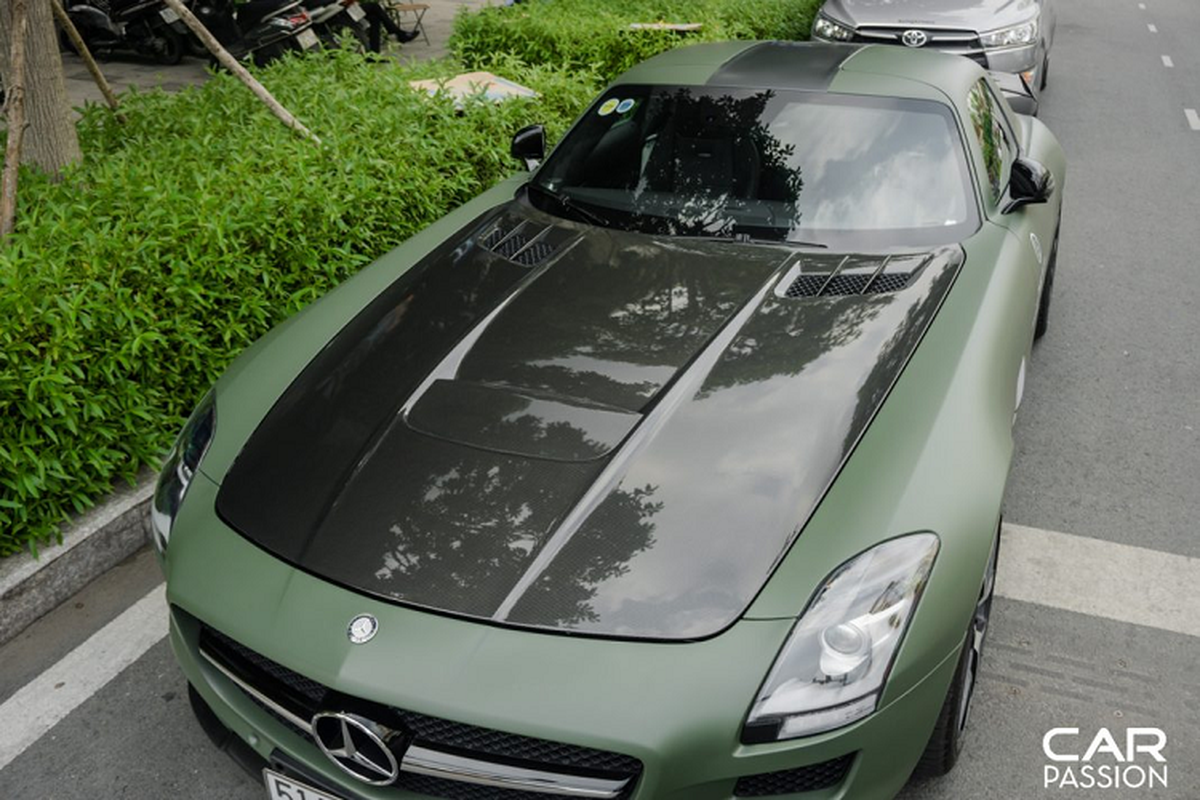 Sieu xe Mercedes-Benz SLS 