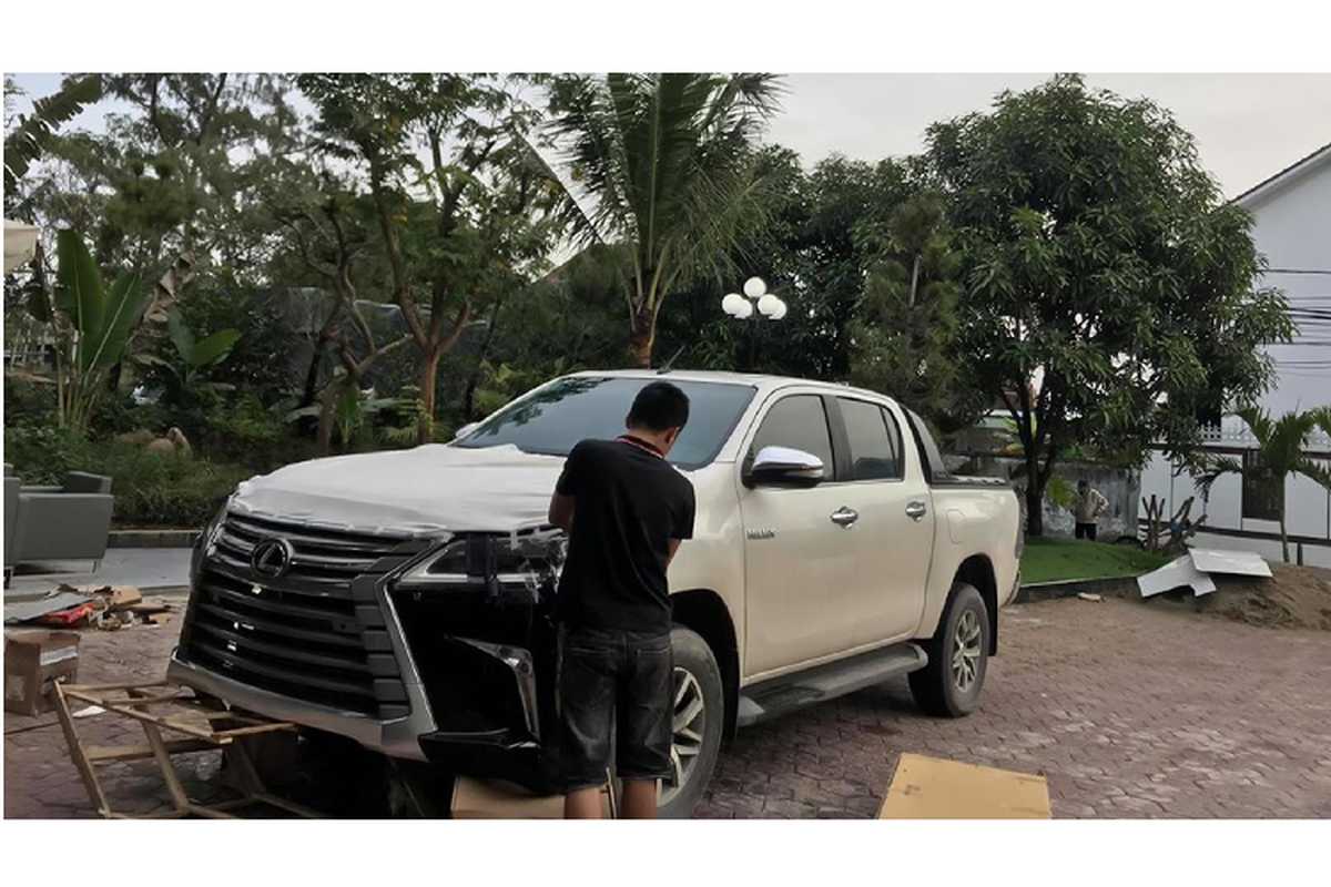 Xem tho Viet do ban tai Toyota Hilux phong cach Lexus LX570-Hinh-2