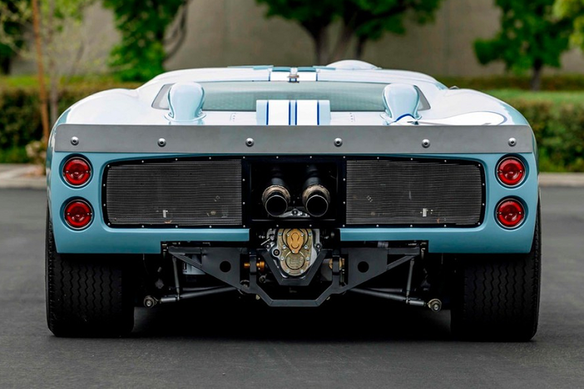 Sieu xe Ford GT40 MKII 