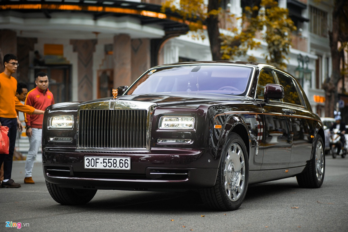 Xe sieu sang Rolls-Royce Phantom xap xi 100 ty o Ha Noi