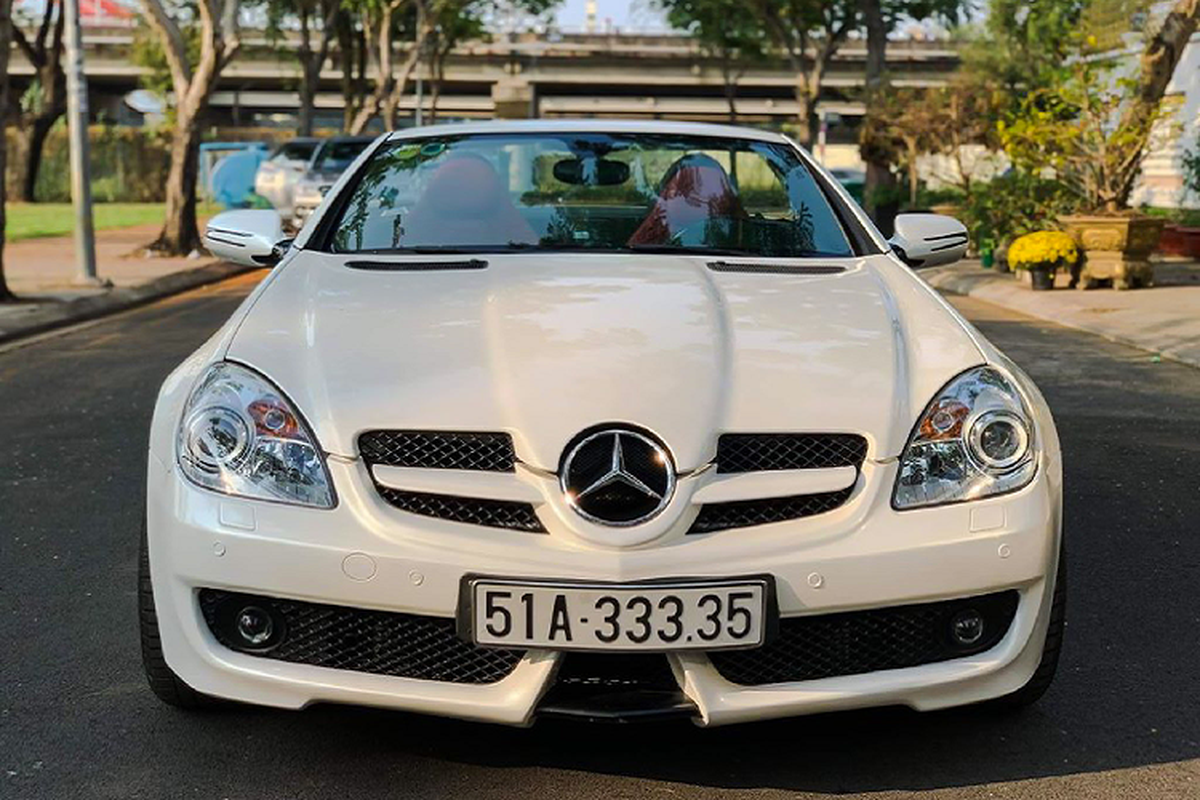 Xe sang Mercedes-Benz SLK 350 mui tran chi 888 trieu o Sai Gon-Hinh-2