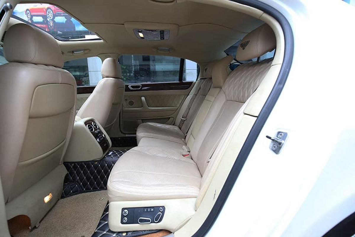 Can canh xe sang Bentley Flying Spur chi 3 ty dong o Ha Noi-Hinh-3