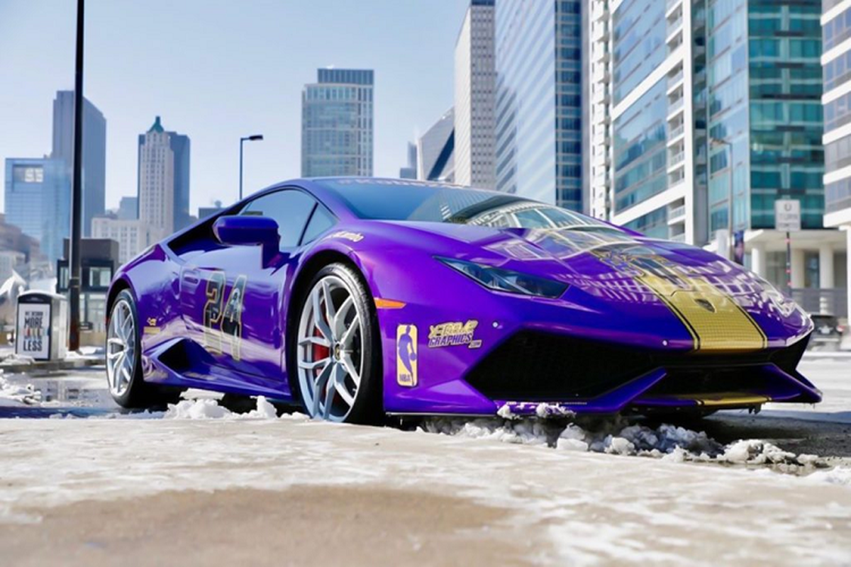 Sieu xe Lamborghini Huracan trong bo ao tuong niem Kobe Bryant