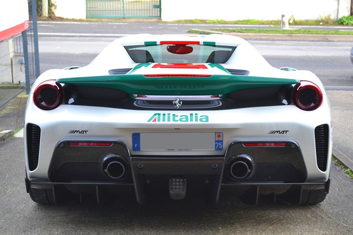 Sieu xe Ferrari 488 Pista Spider Alitalia phong cach Lancia Stratos-Hinh-7