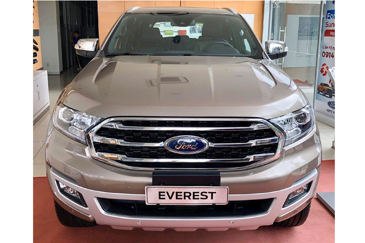 Tiep buoc Fortuner, Ford Everest giam toi 100 trieu tai Viet Nam-Hinh-3