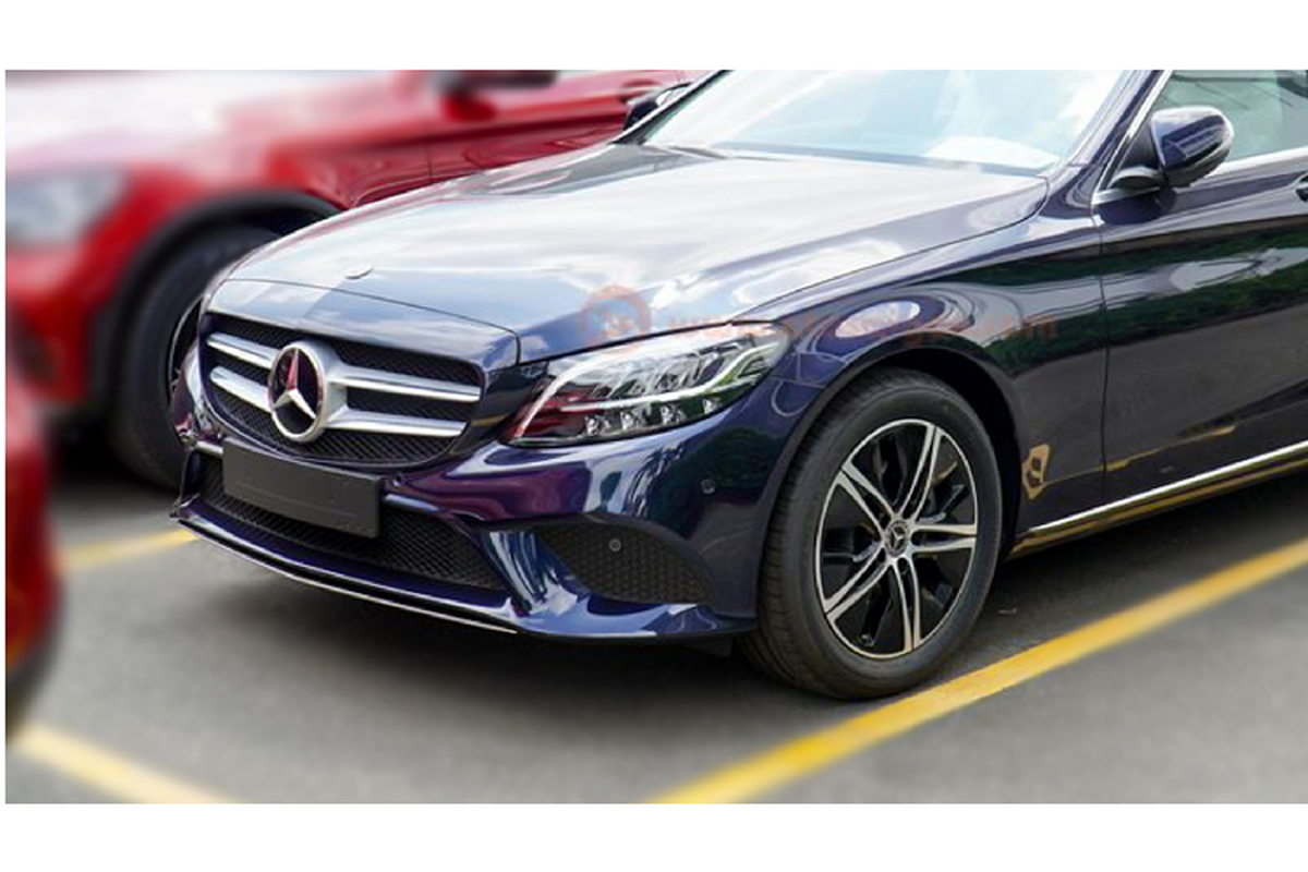 Mercedes-Benz C180 2020 ban ra hon 1,3 ty tai Viet Nam?-Hinh-2