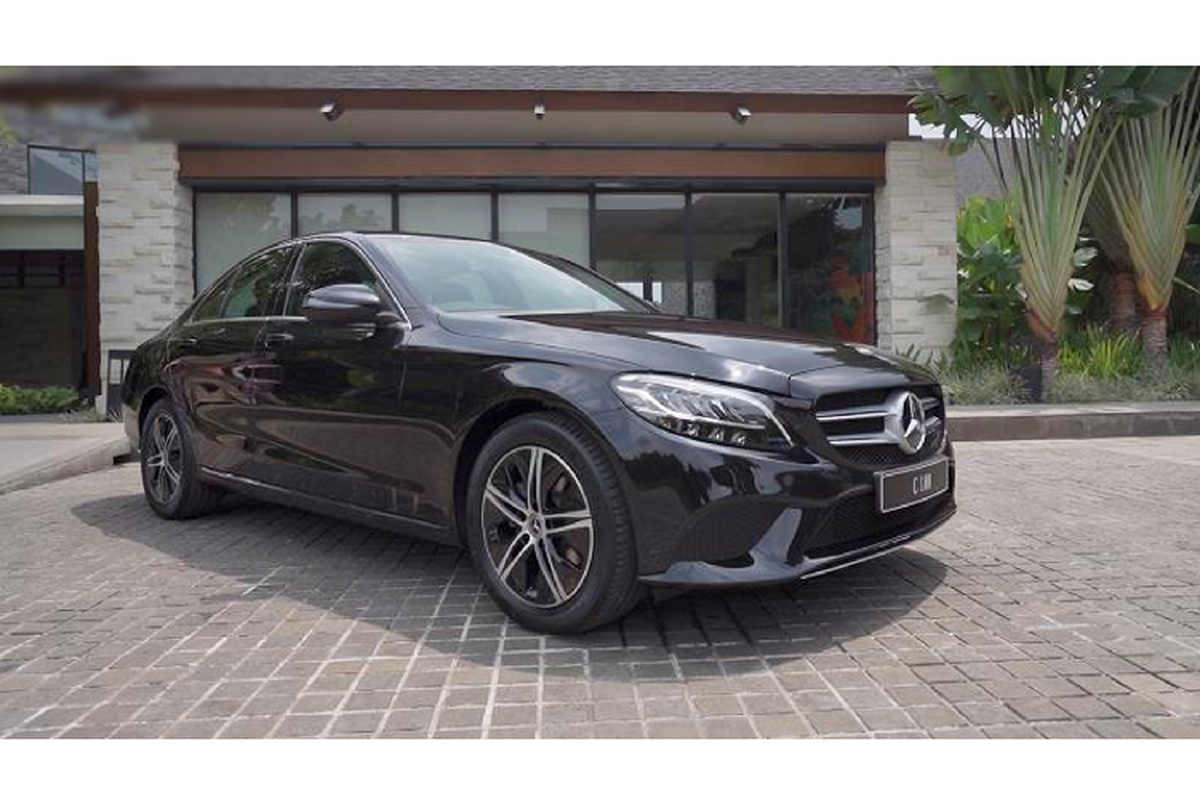 Mercedes-Benz C180 2020 ban ra hon 1,3 ty tai Viet Nam?-Hinh-3