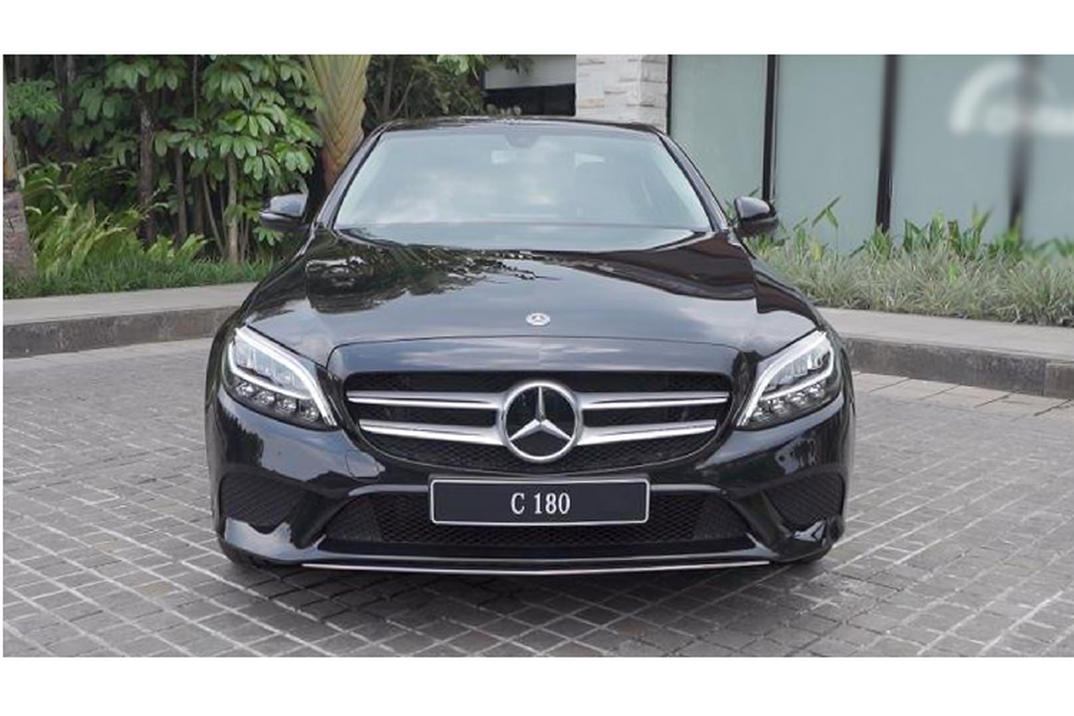 Mercedes-Benz C180 2020 ban ra hon 1,3 ty tai Viet Nam?