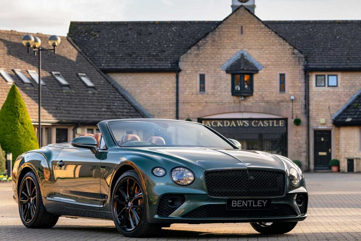 Ra mat Bentley Continental GT Convertible dac biet “Equestrian”-Hinh-7