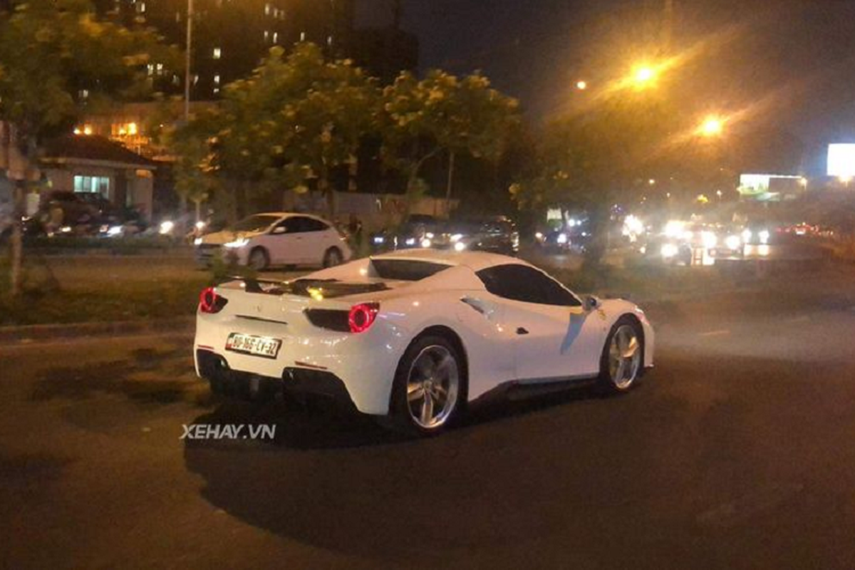 “Ruot duoi” sieu xe Ferrari 488 Spider hang hiem o Sai Gon-Hinh-4