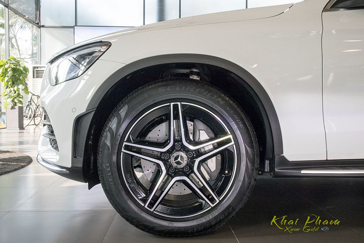 Mercedes-Benz GLC 300 4Matic CKD hon 2,3 ty tai Viet Nam-Hinh-6