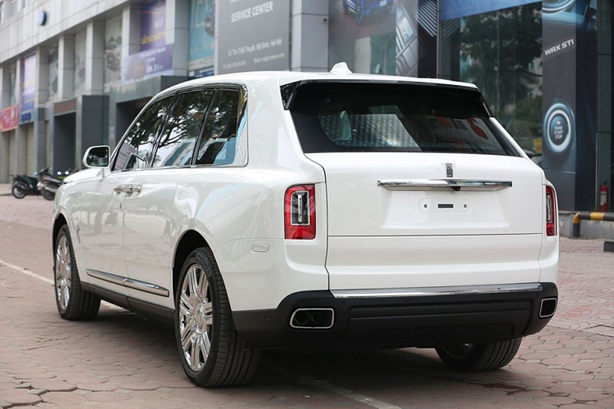 Rolls-Royce Cullinan hon 40 ty, 