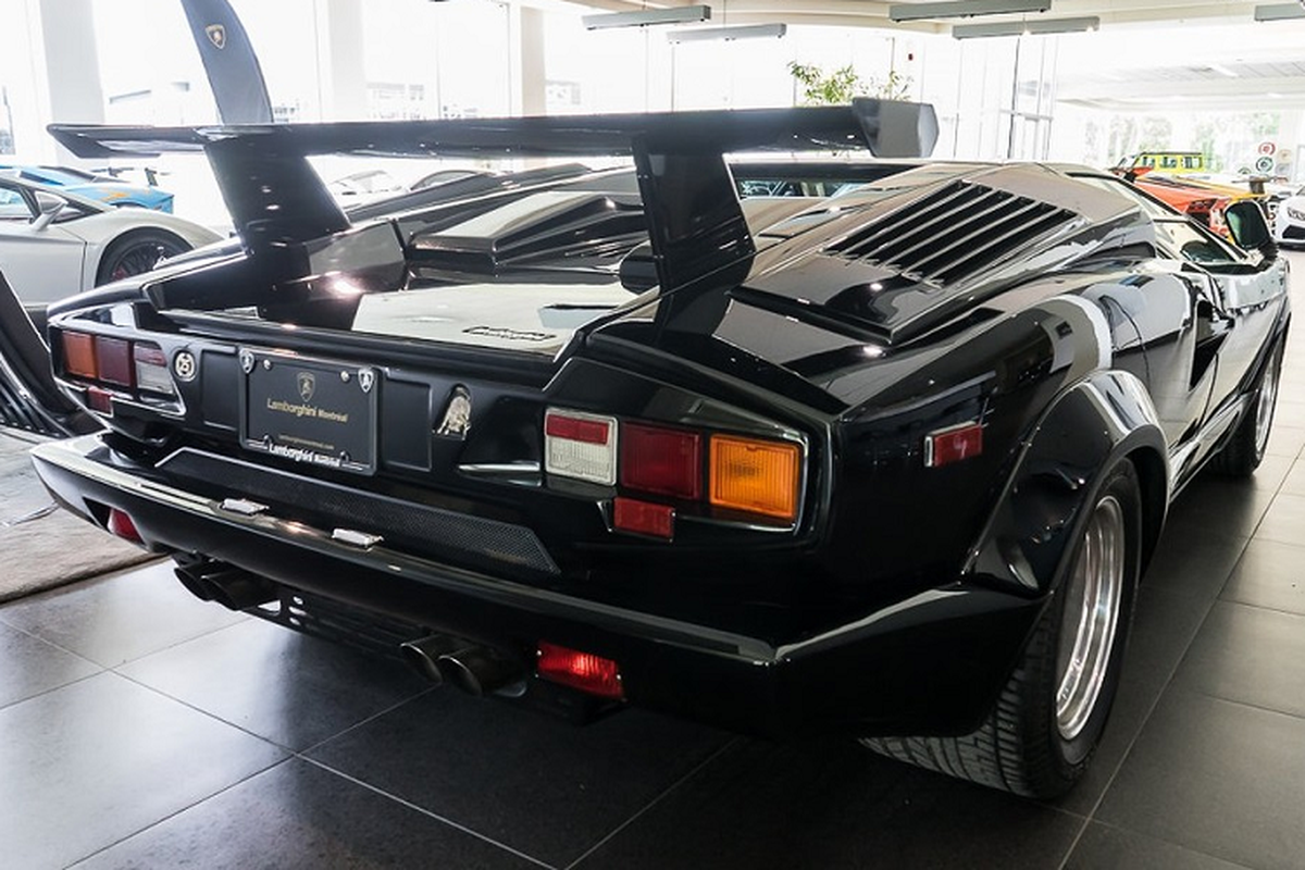 Sieu xe Lamborghini Countach hon 30 tuoi 