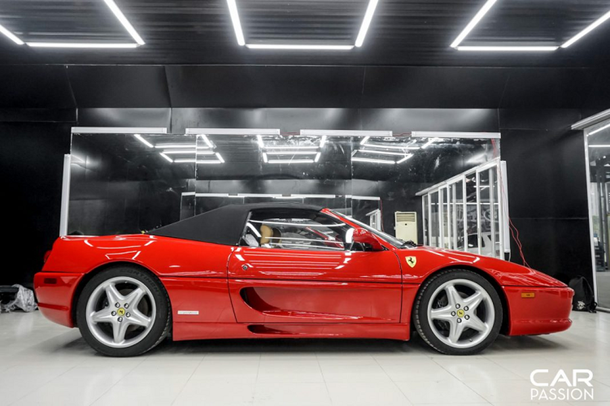 Sieu xe Ferrari F355 F1 Spider hon 20 nam tuoi doc nhat Viet Nam-Hinh-5