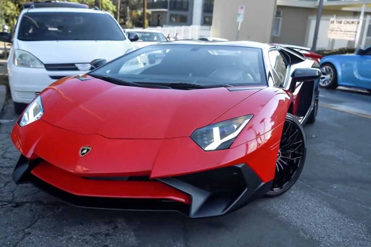 Chris Brown lai thay ao cho Lamborghini Aventador SV Roadster-Hinh-6