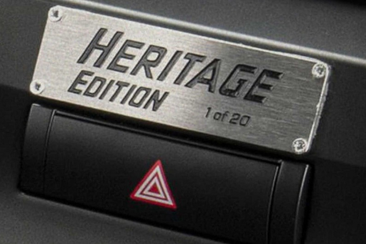 Ra mat Toyota Land Cruiser Heritage Edition 2020 dam chat co dien-Hinh-8