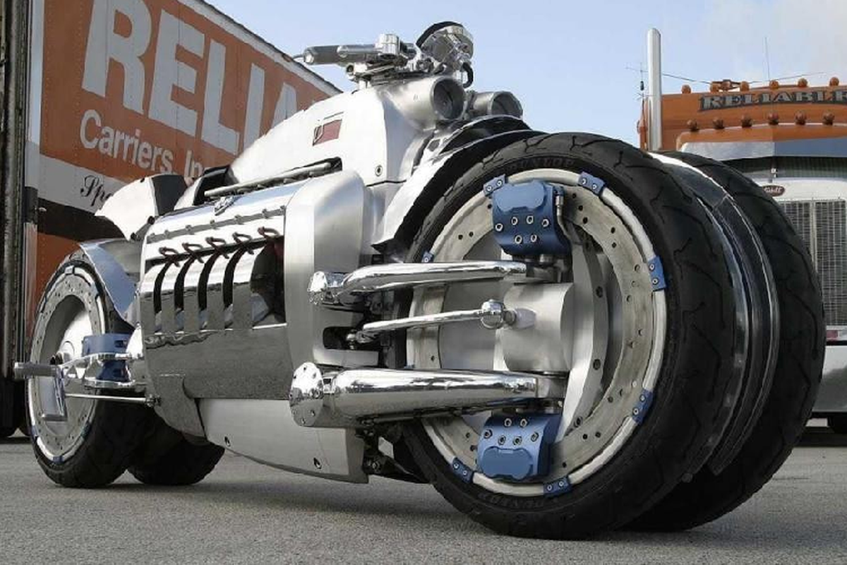 Sieu moto Dodge Tomahawk 13 ty, chi 23 trieu dong o Trung Quoc?