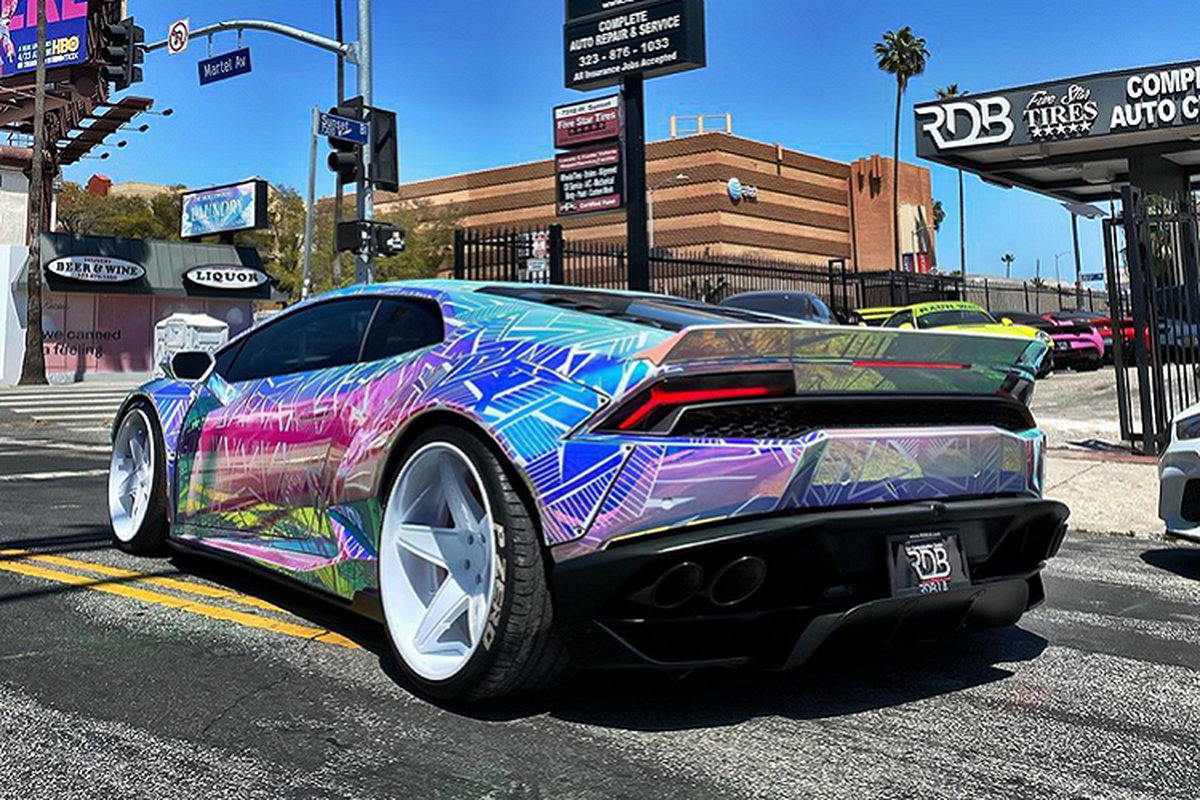 Ngam Lamborghini Huracan Liberty Walk mau doc cua Chris Brown-Hinh-5