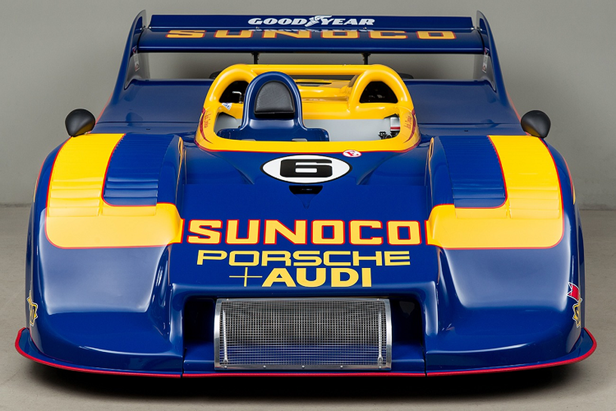 Sieu xe Ford GT 2020 mau son xanh Sunoco Blue doc nhat-Hinh-4