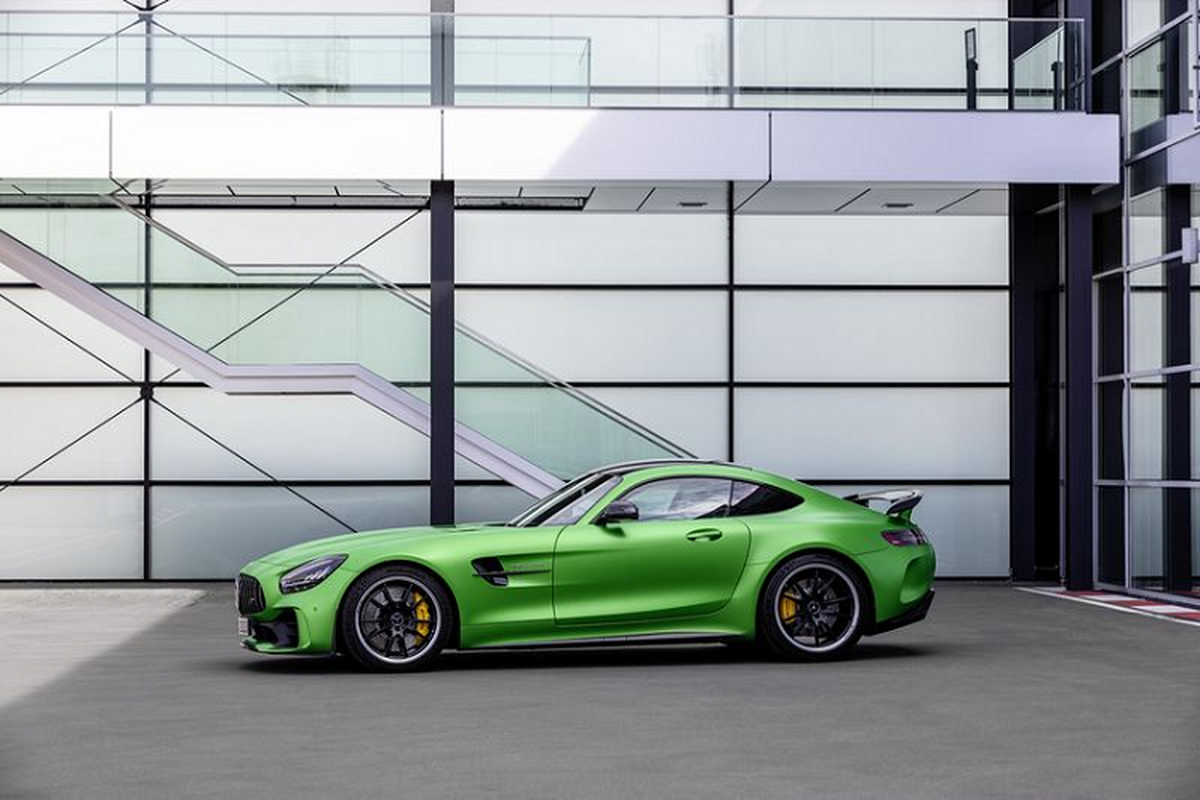 Mercedes-AMG GT R moi gan 12 ty dong chao hang dan choi Viet-Hinh-2