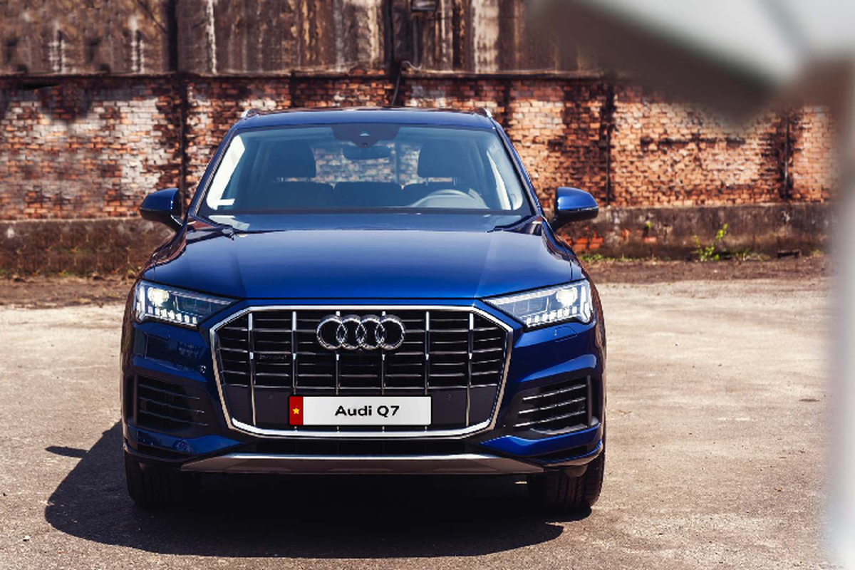 Audi Q7 2020 hon 4 ty tai Viet Nam, 