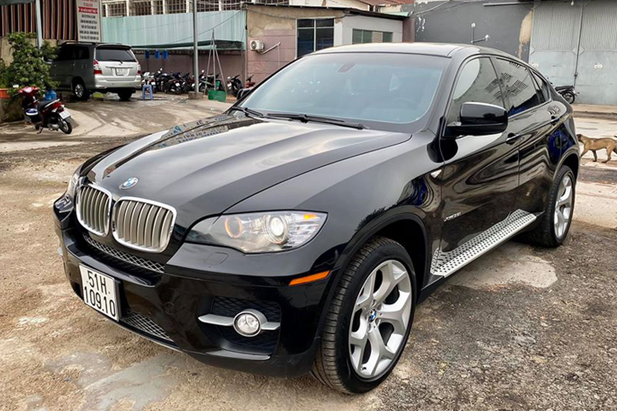 BMW X6 dung 12 nam, ban 700 trieu - 