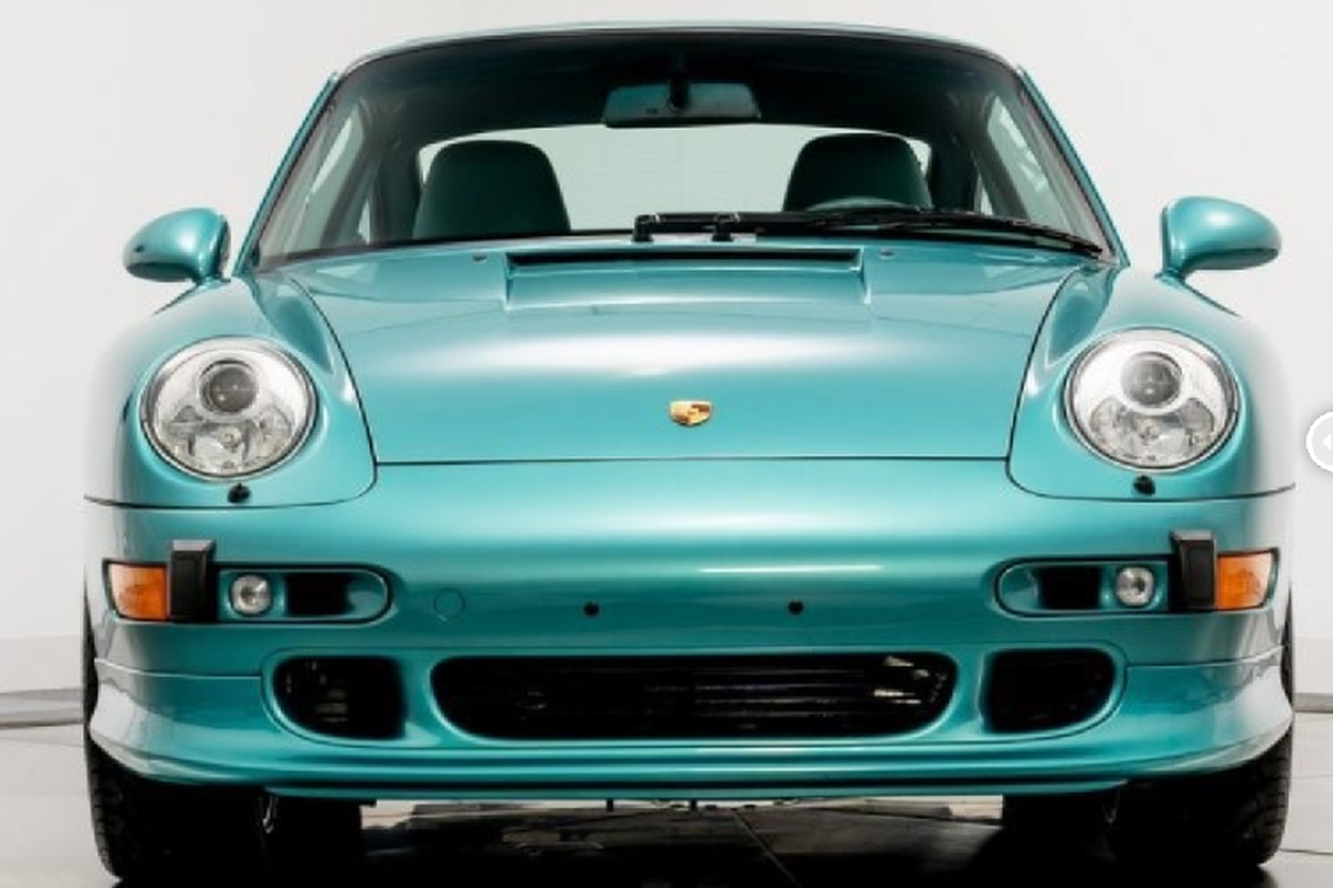 Porsche 911 Turbo S 1997 chay hon 800 km gan 800.000 USD-Hinh-4