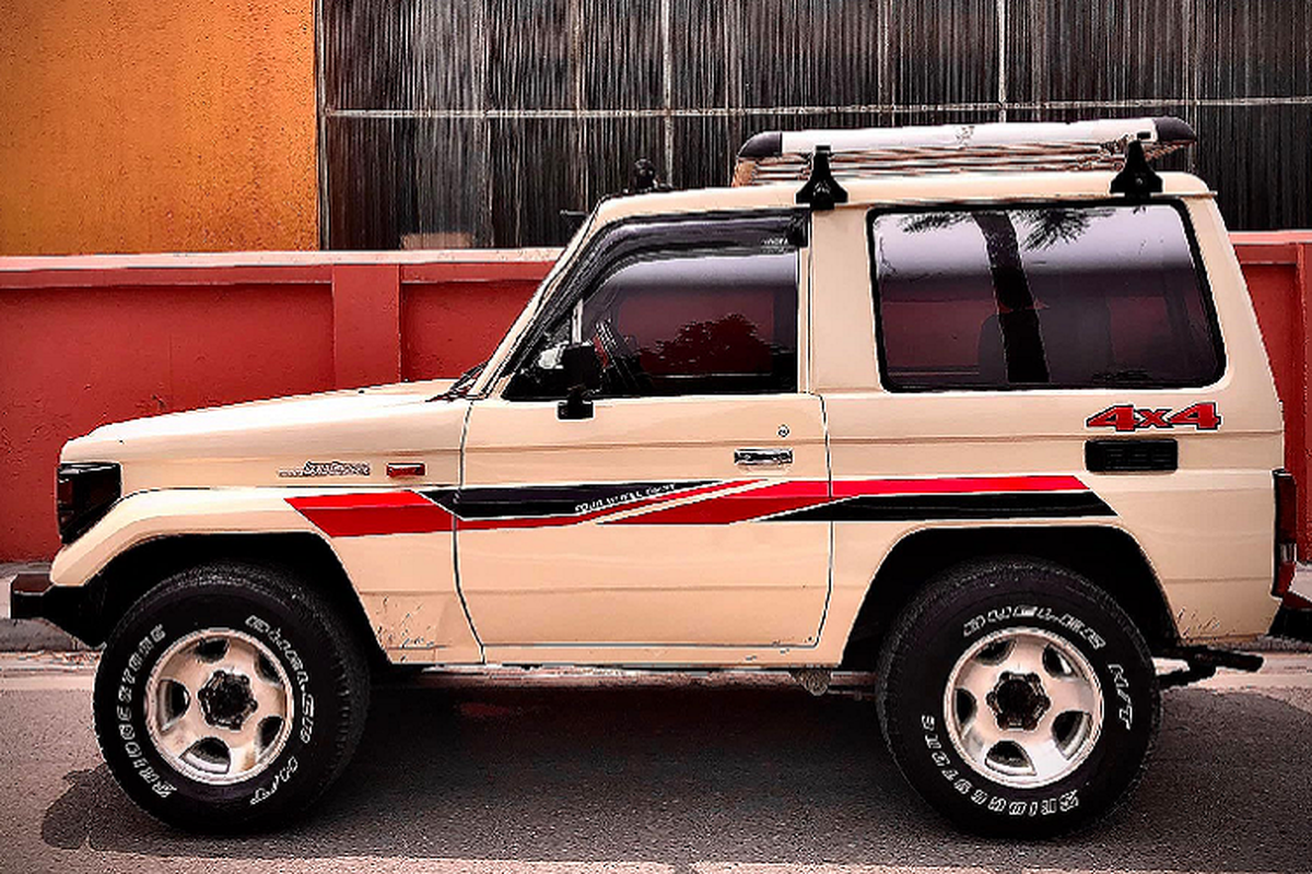 Toyota Land Cruiser BJ70 