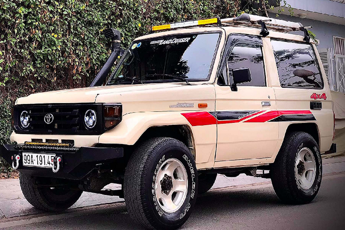 Toyota Land Cruiser BJ70 