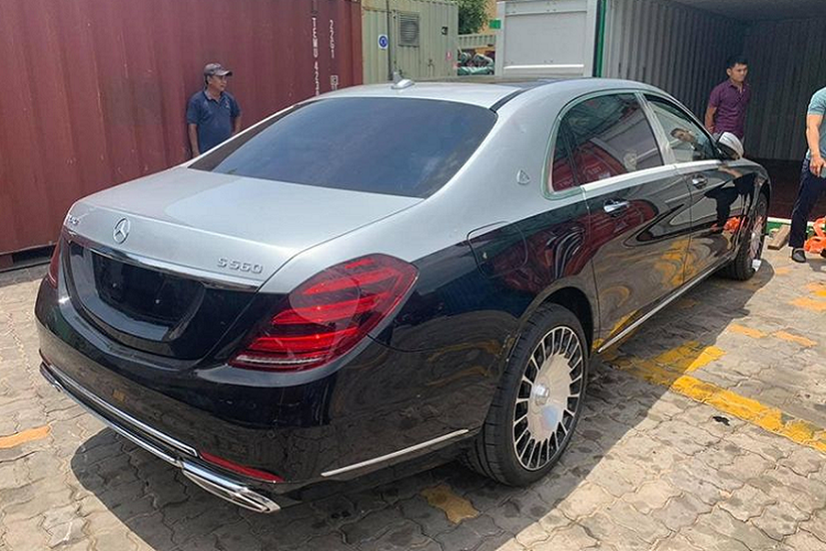 “Tham bay di dong” Mercedes-Maybach S 560 cap ben Viet Nam-Hinh-3