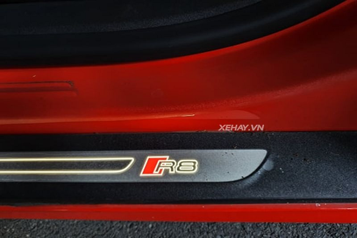 “Dien kien” Audi R8 V10 Plus do ruc cua tinh cu Mi Du-Hinh-3