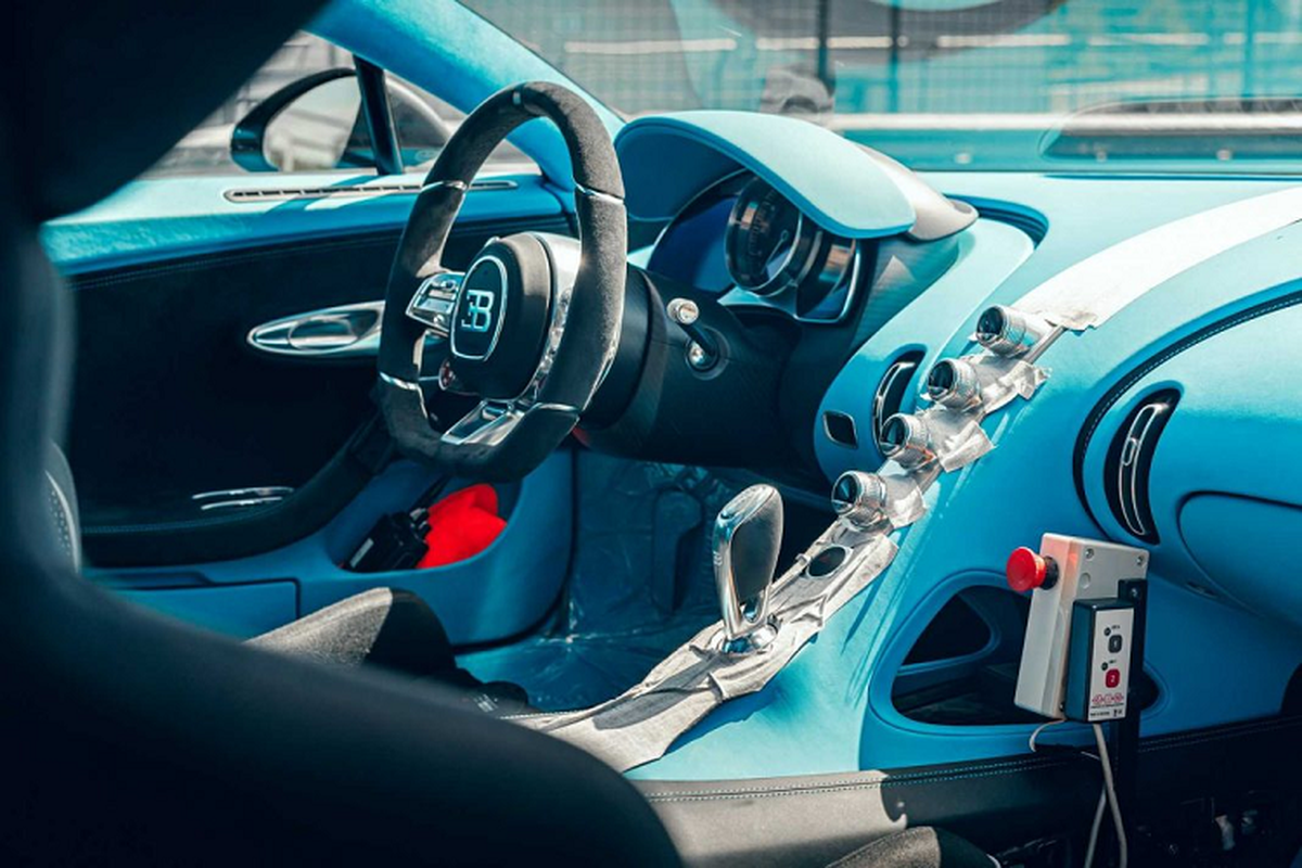 Bugatti thu nghiem sieu xe Chiron Pur Sport tren duong dua-Hinh-6