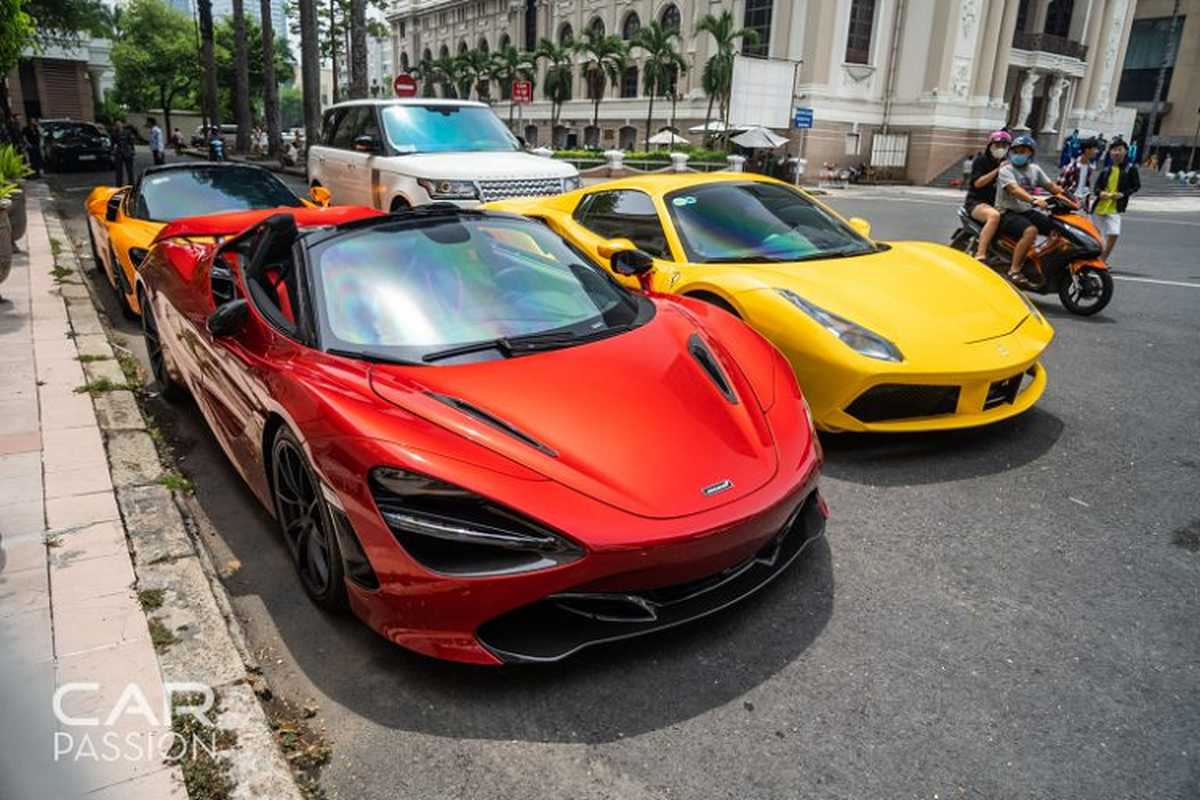 McLaren 720S Spider mau do doc nhat Viet Nam lan dau xuong pho