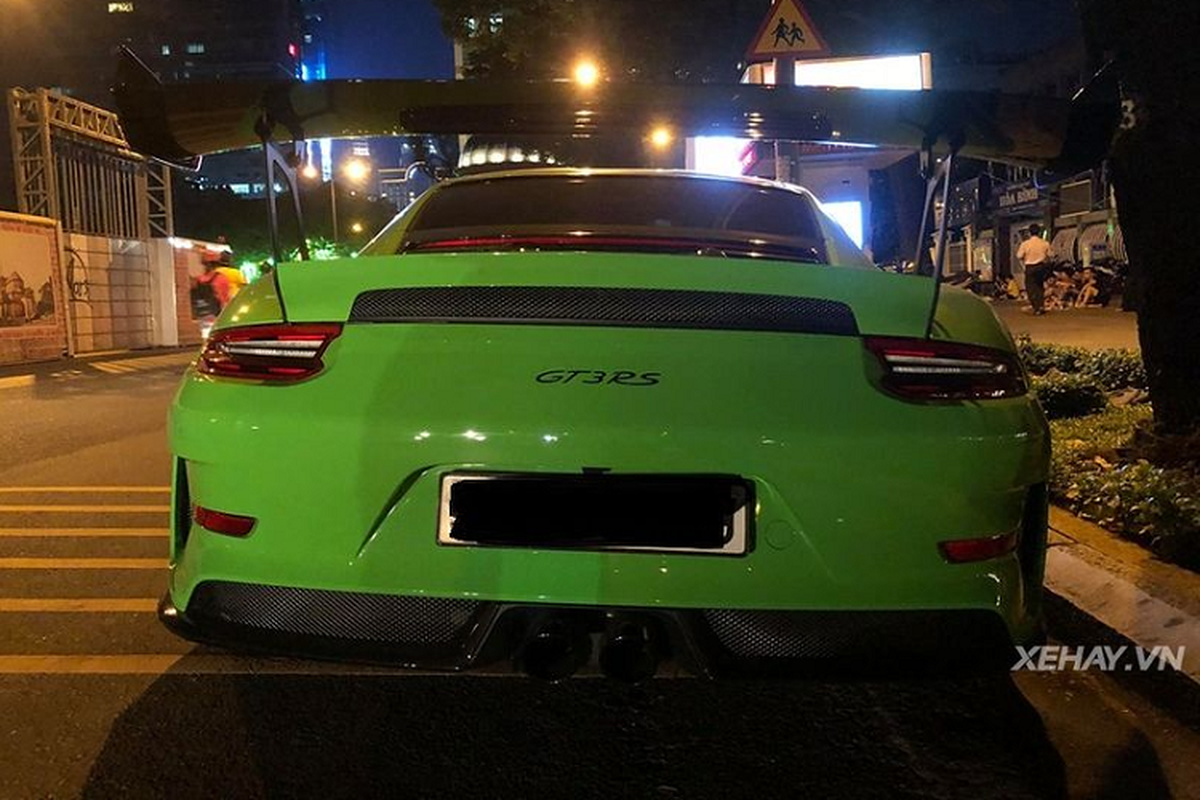 “Mat mat” voi Porsche 911 GT3 RS Lizard Green tren pho Sai Gon-Hinh-3