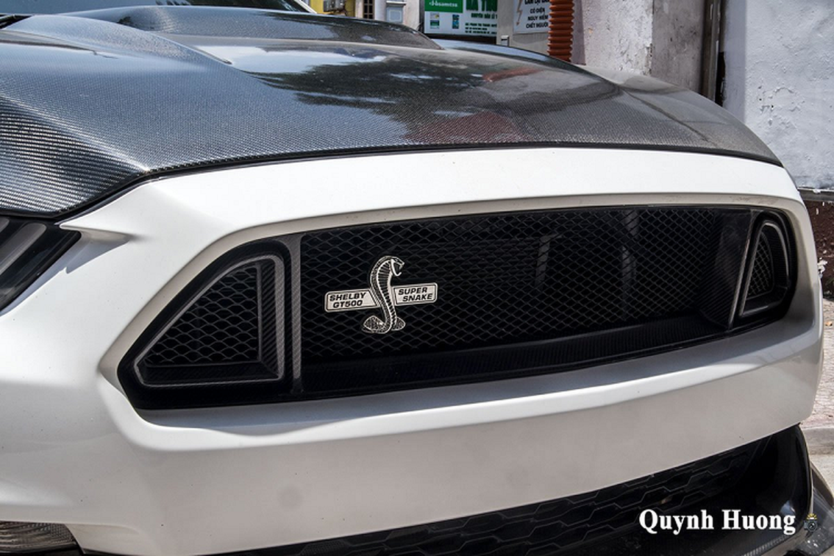 Ford Mustang mui tran, tien ty do cua “cat keo” tai Ha thanh-Hinh-6