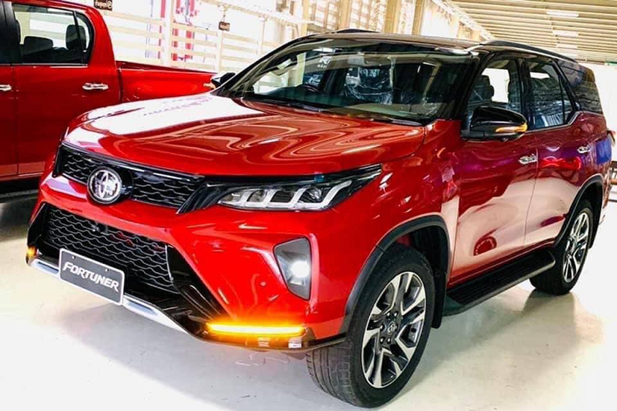 Chi tiet Toyota Fortuner Legender 2021 tu hon 1 ty dong-Hinh-9